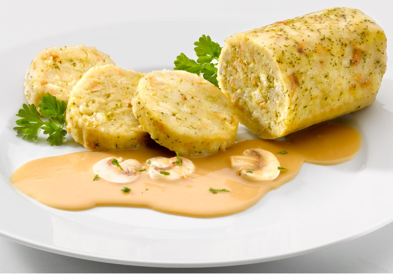 böhmische knödel mit semmeln und hefe